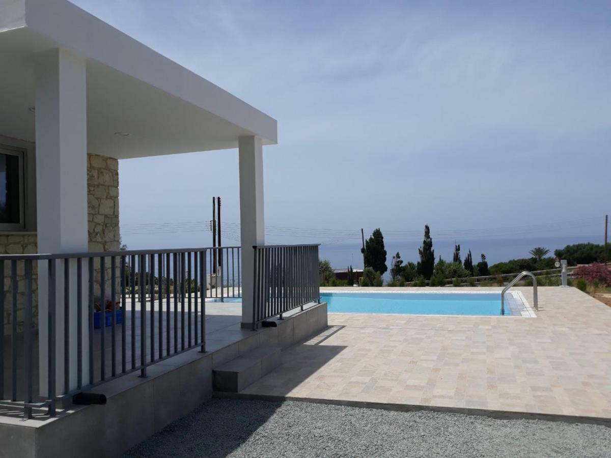 Pomos Idol Exceptional Beach Villa Bagian luar foto